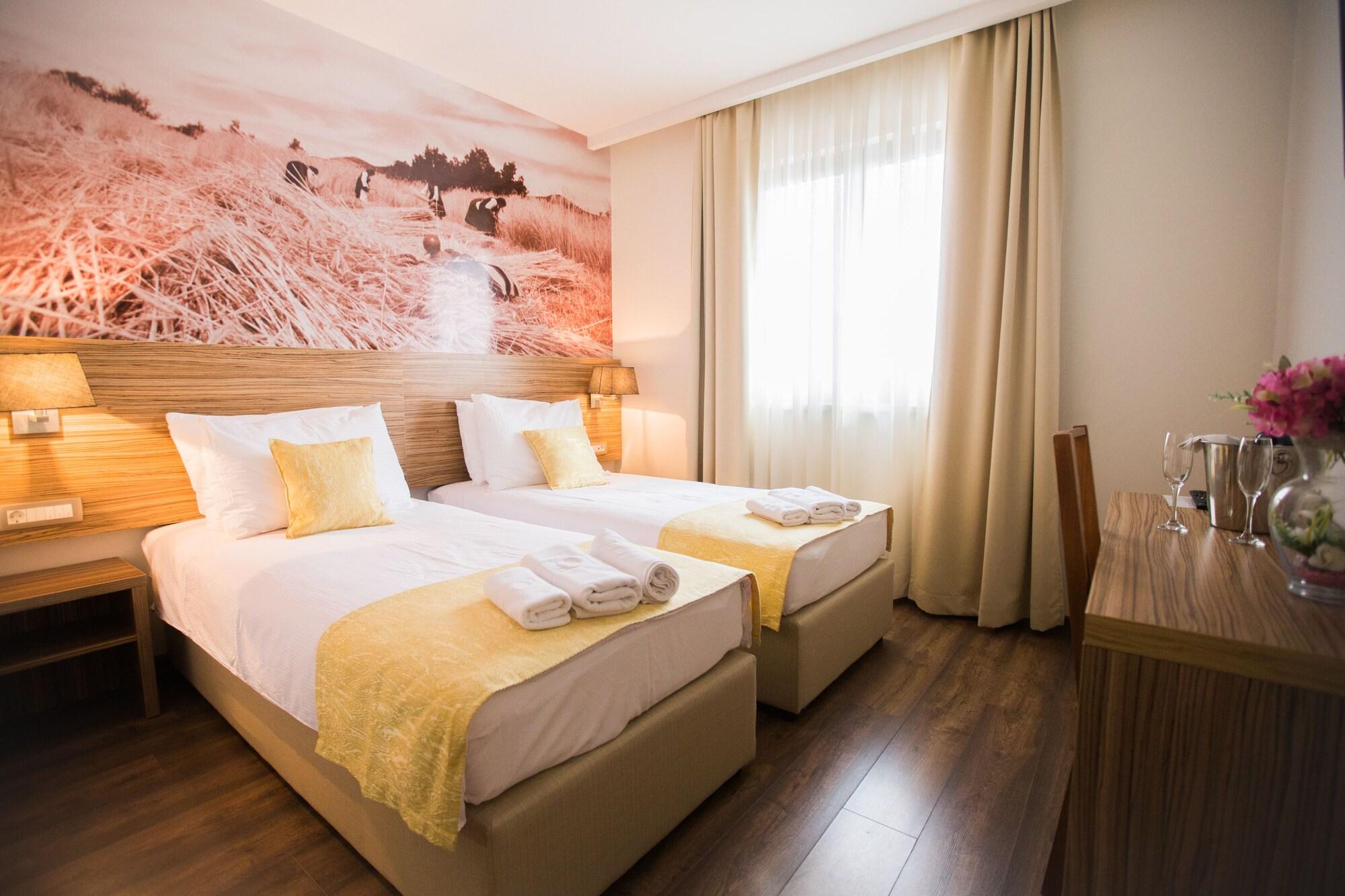 Hotel Luna Medjugorje Exterior photo